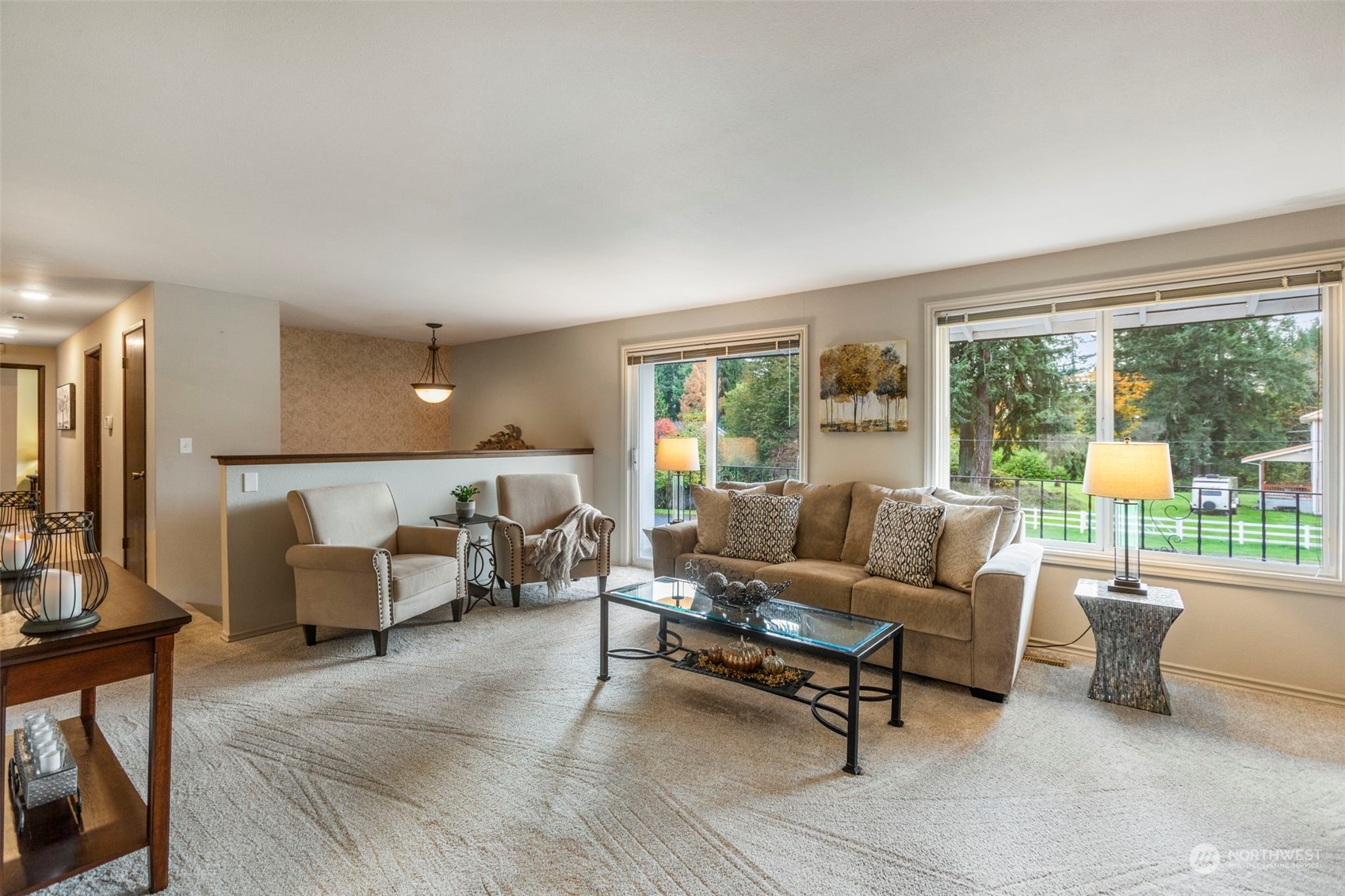 property viewer photo 4