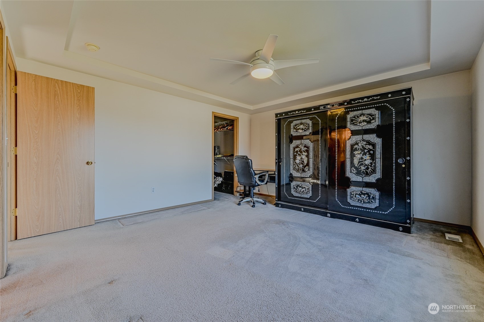 property viewer photo 19