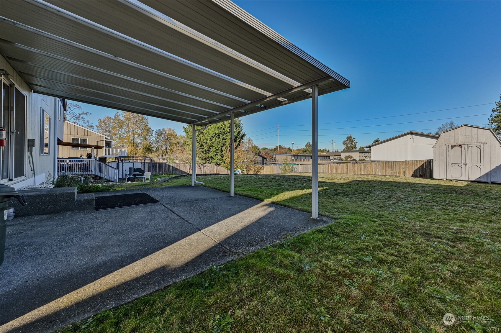 property viewer photo 33