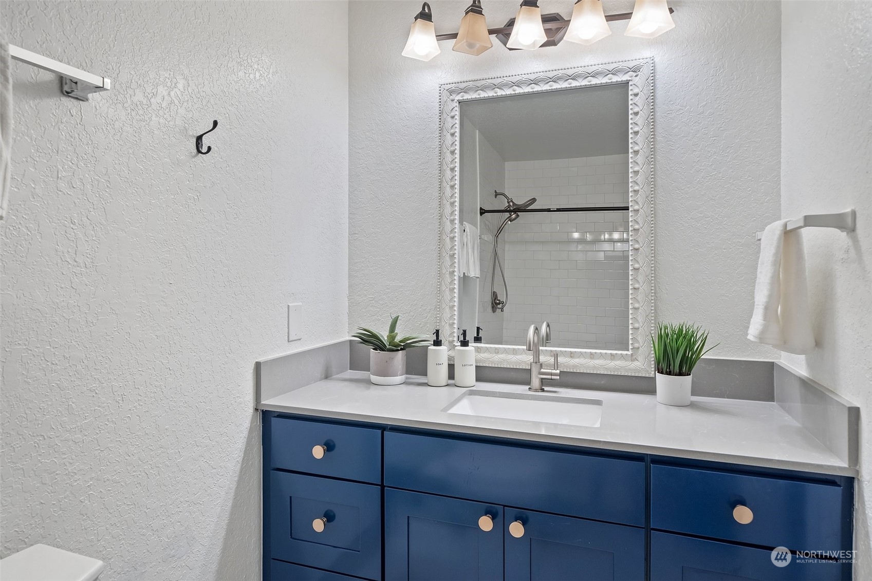 property viewer photo 28