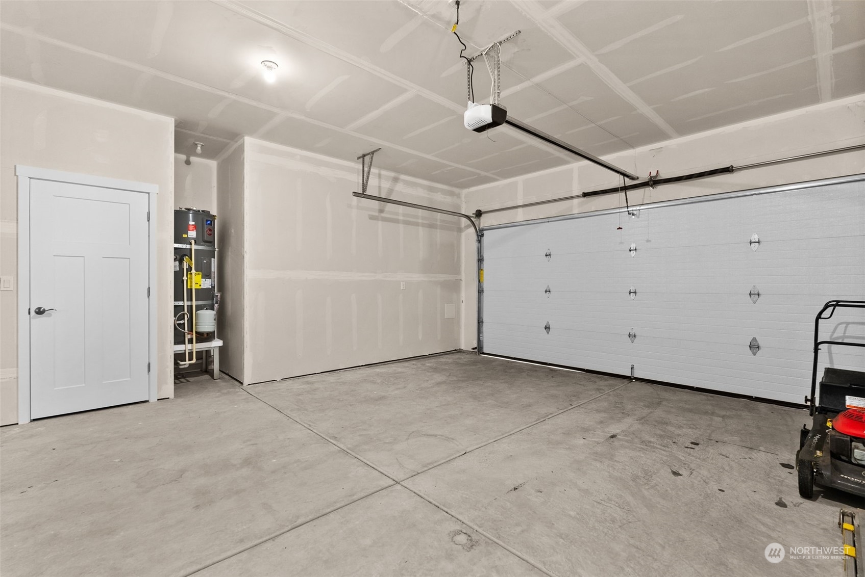 property viewer photo 25