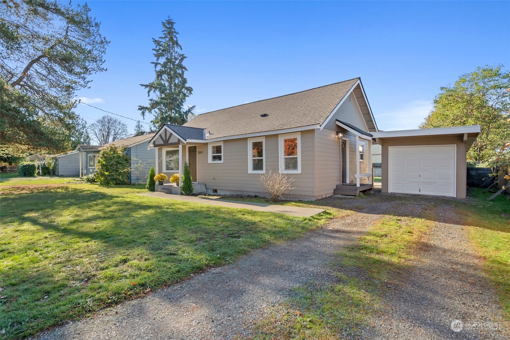 property viewer photo 1