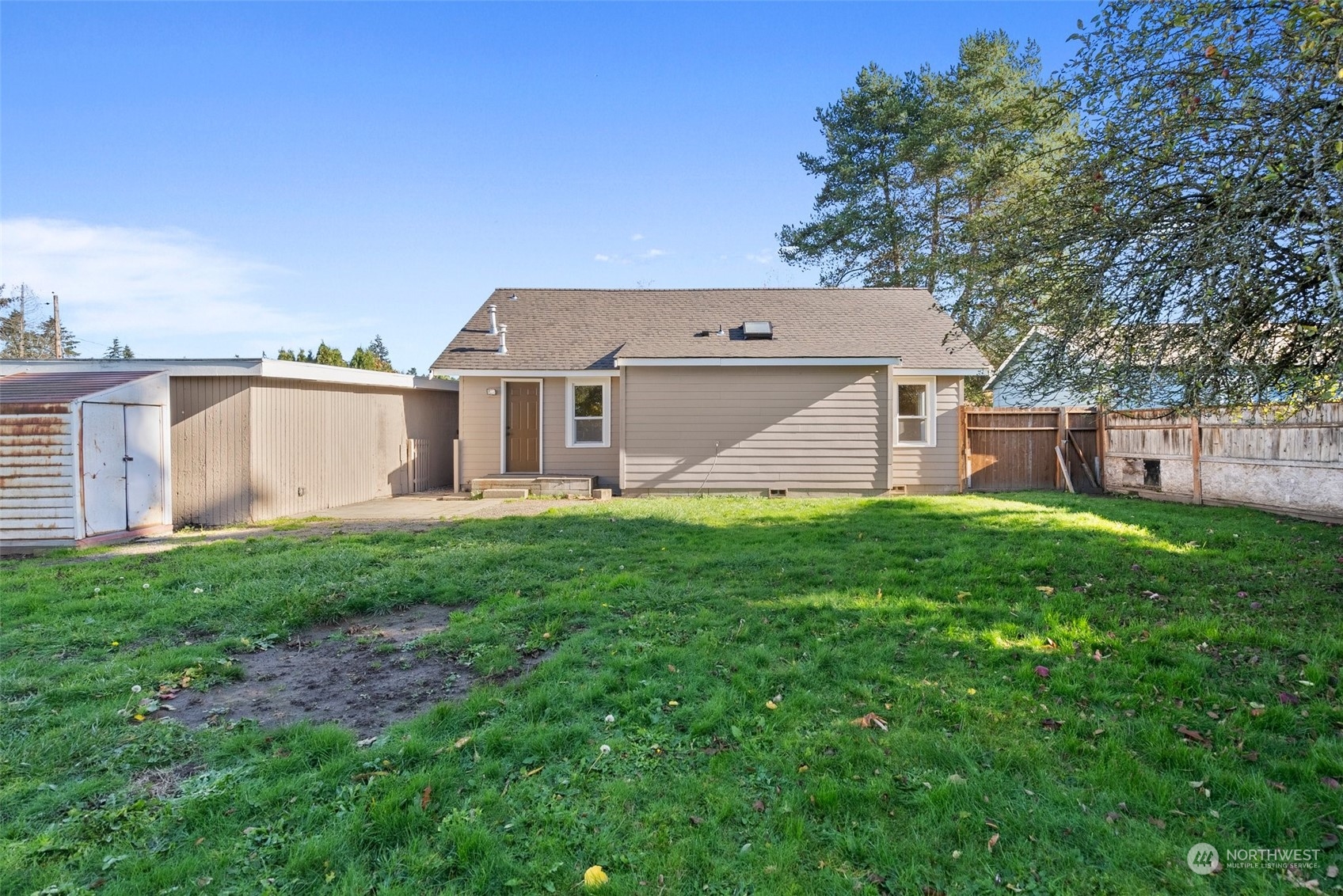 property viewer photo 15