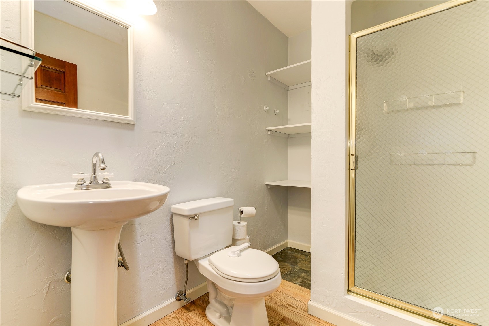 property viewer photo 11