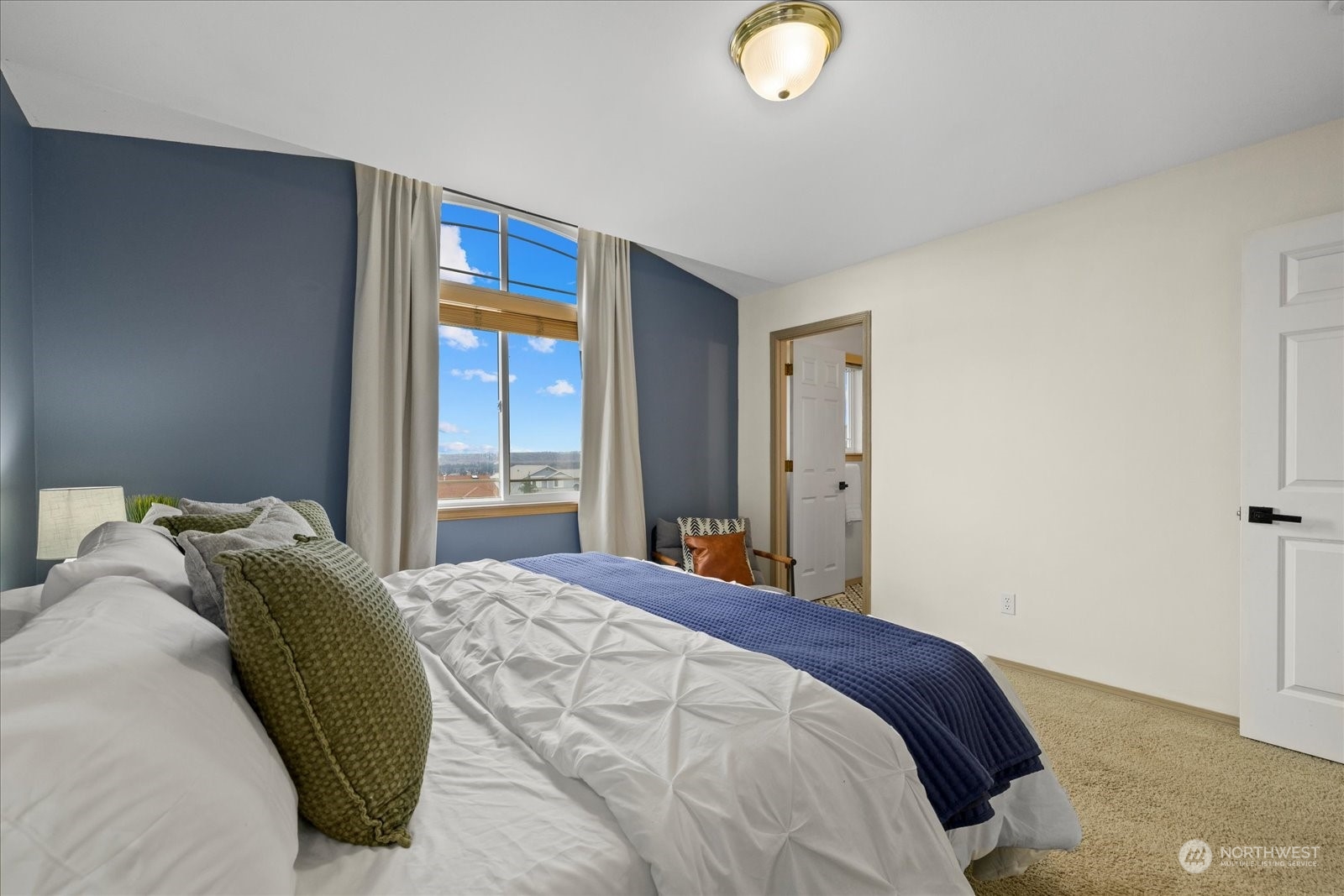 property viewer photo 15