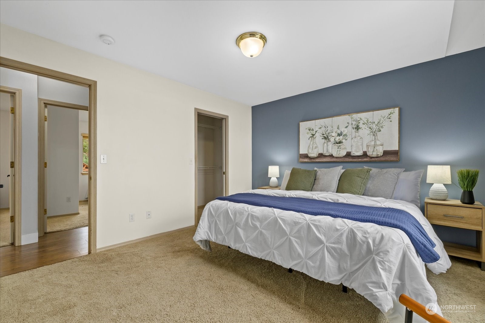 property viewer photo 16