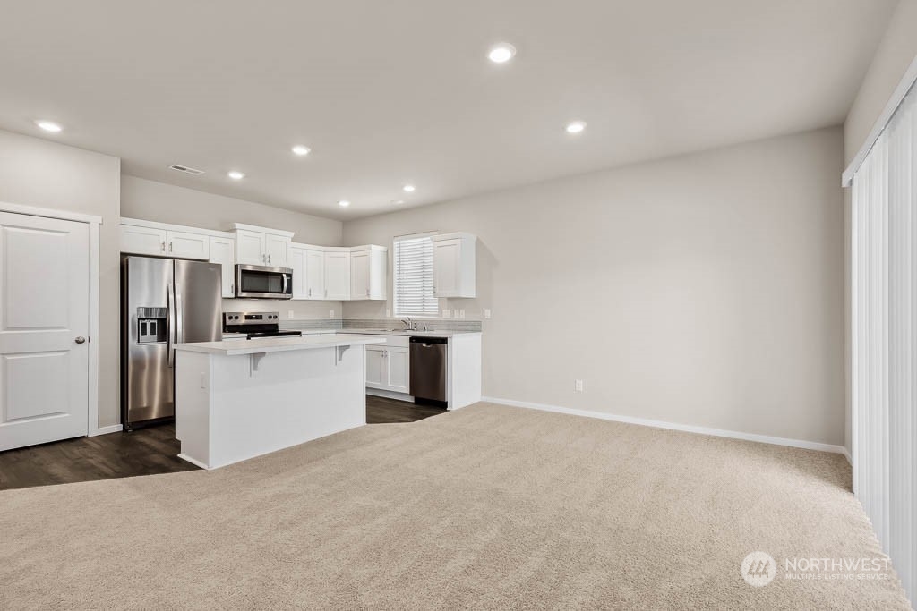 property viewer photo 10