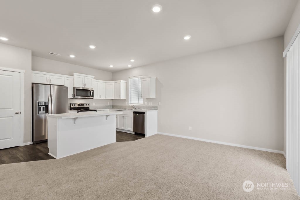 property viewer photo 11