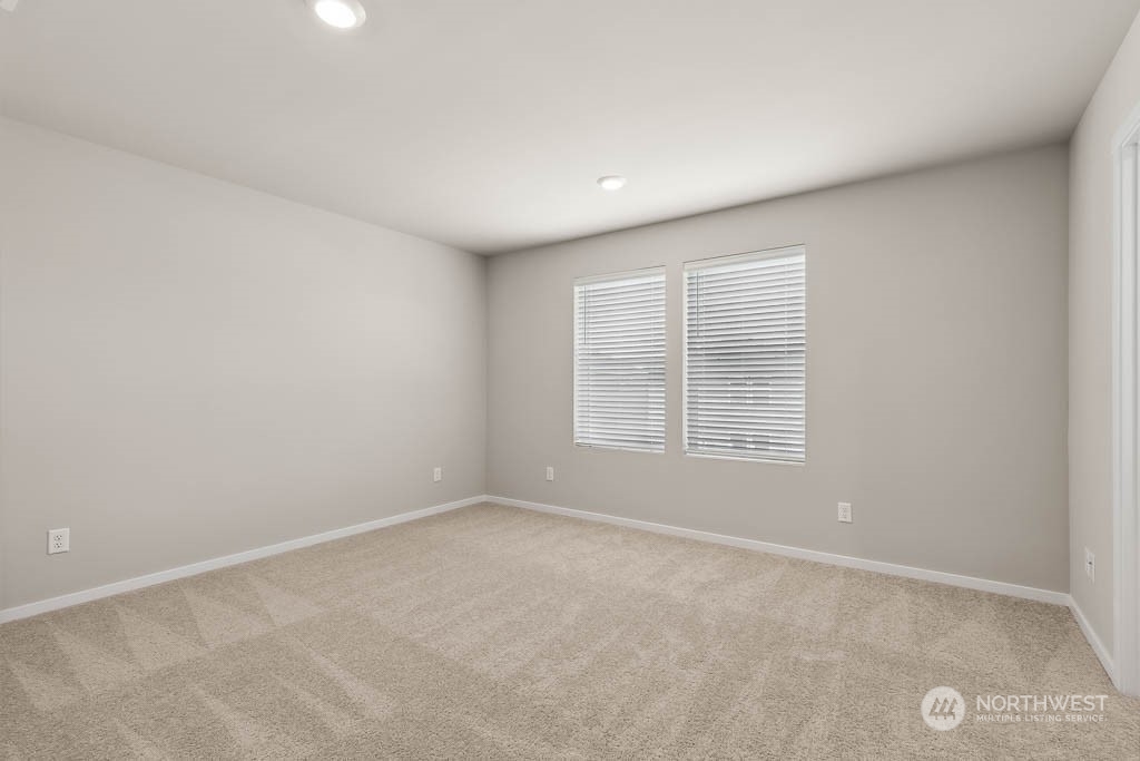 property viewer photo 29