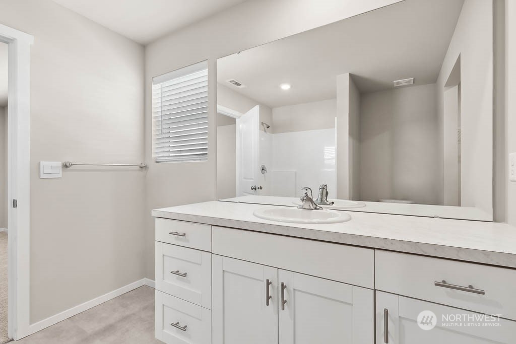 property viewer photo 31