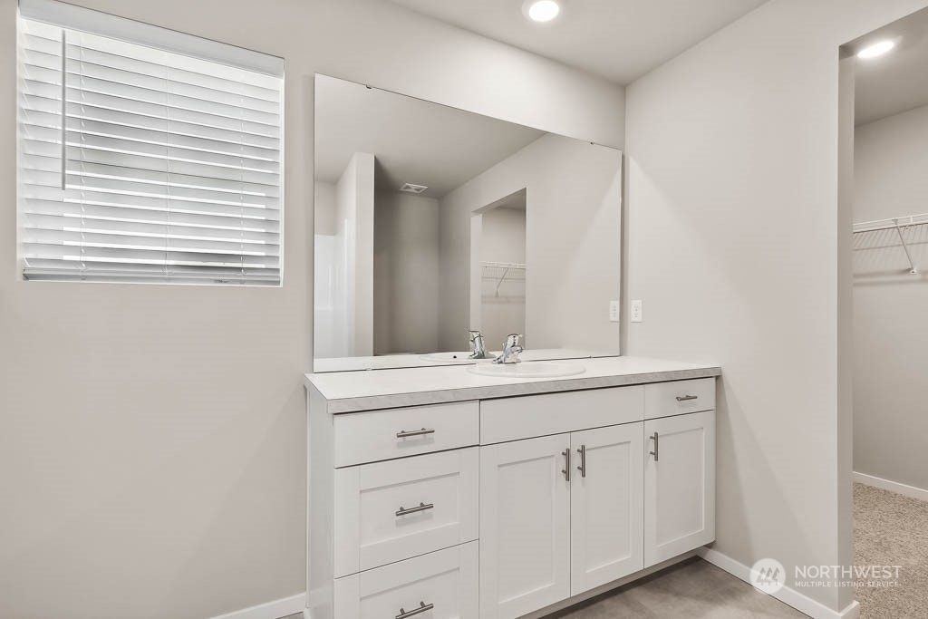 property viewer photo 32