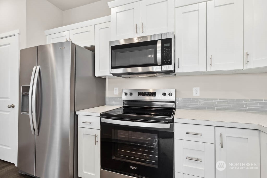 property viewer photo 6