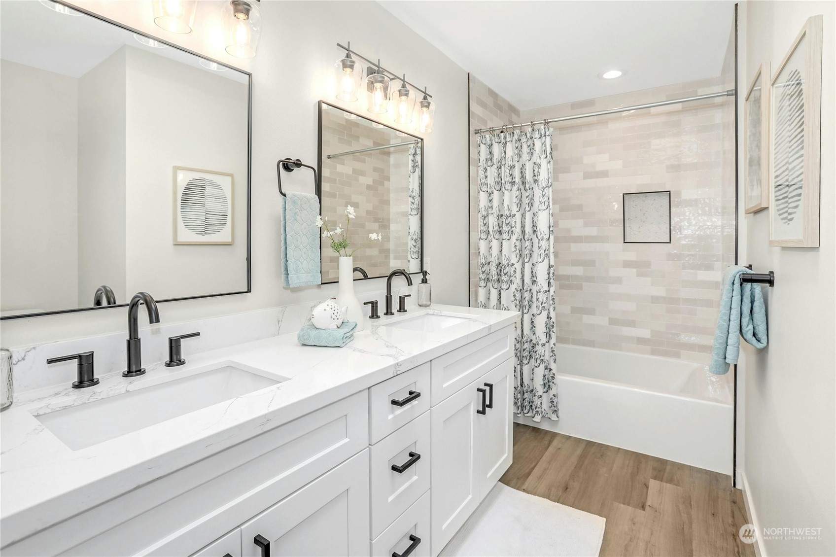 property viewer photo 21