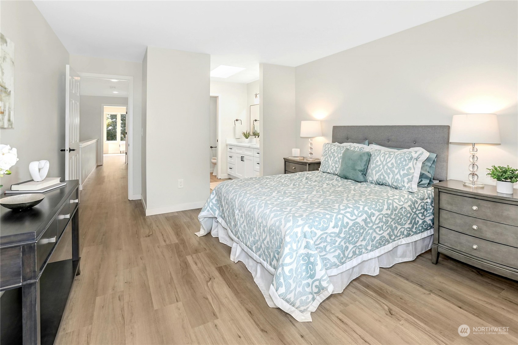 property viewer photo 24