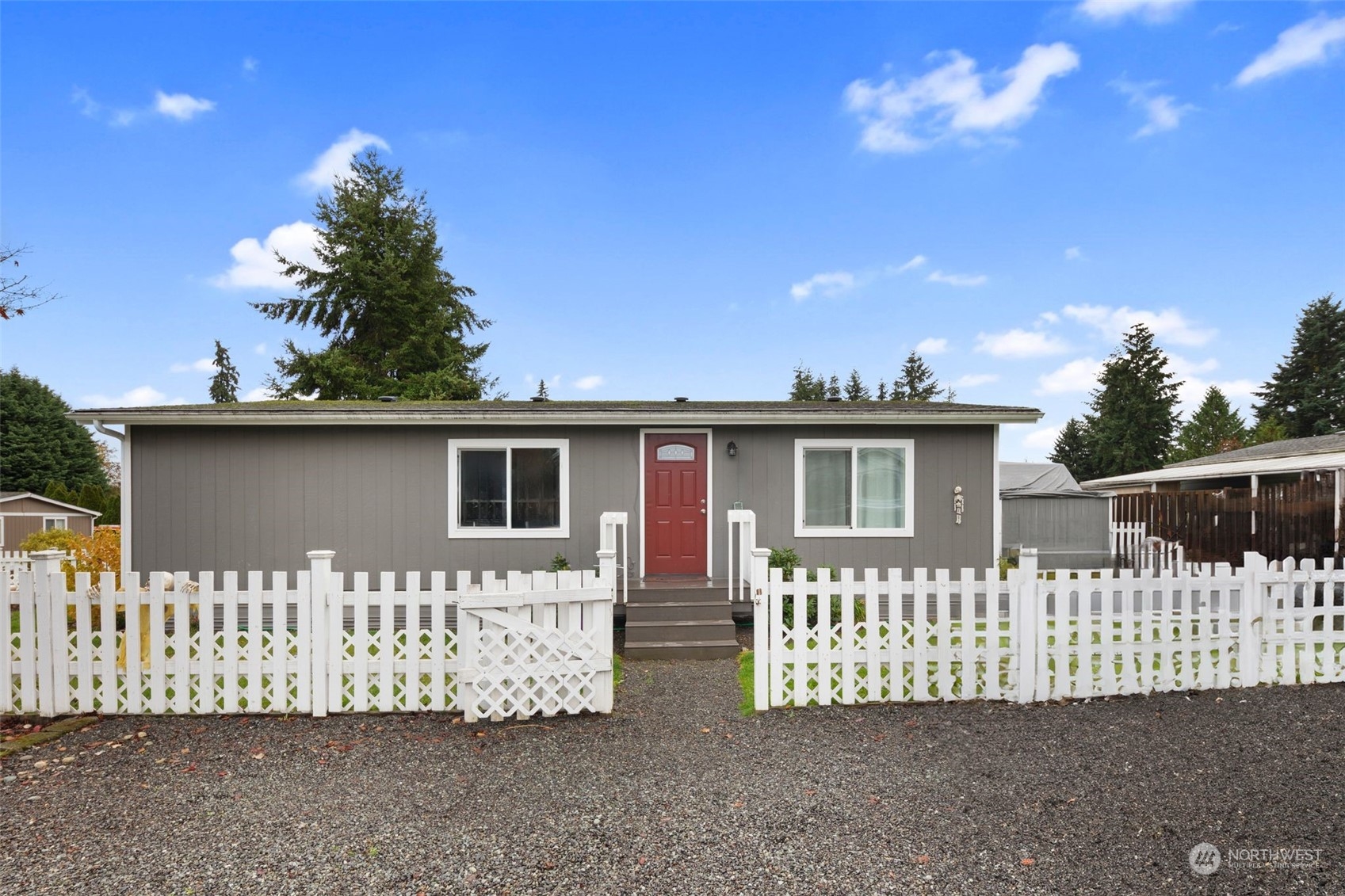 property viewer photo 2