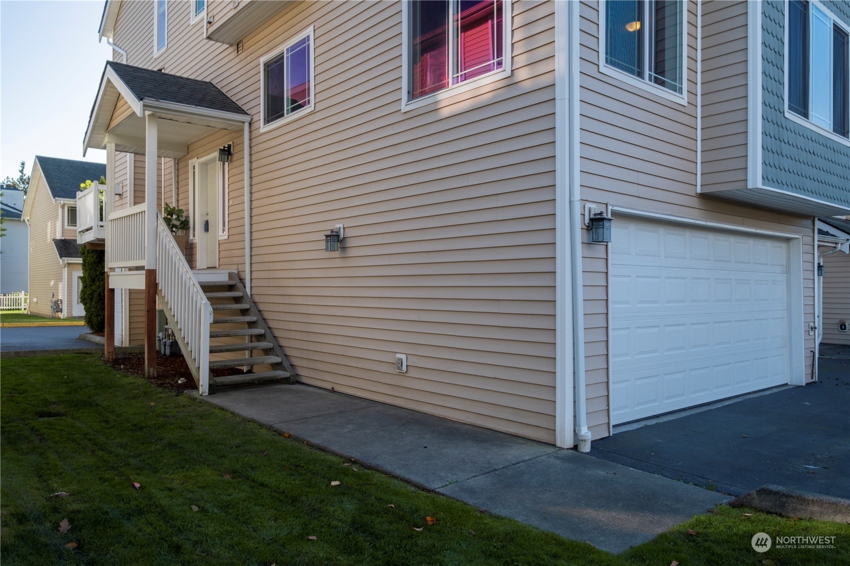 property viewer photo 1