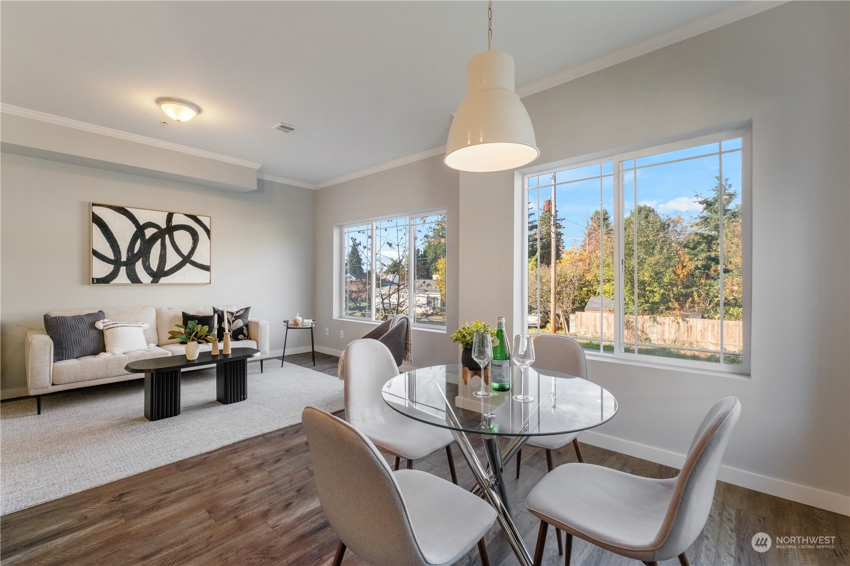 property viewer photo 11
