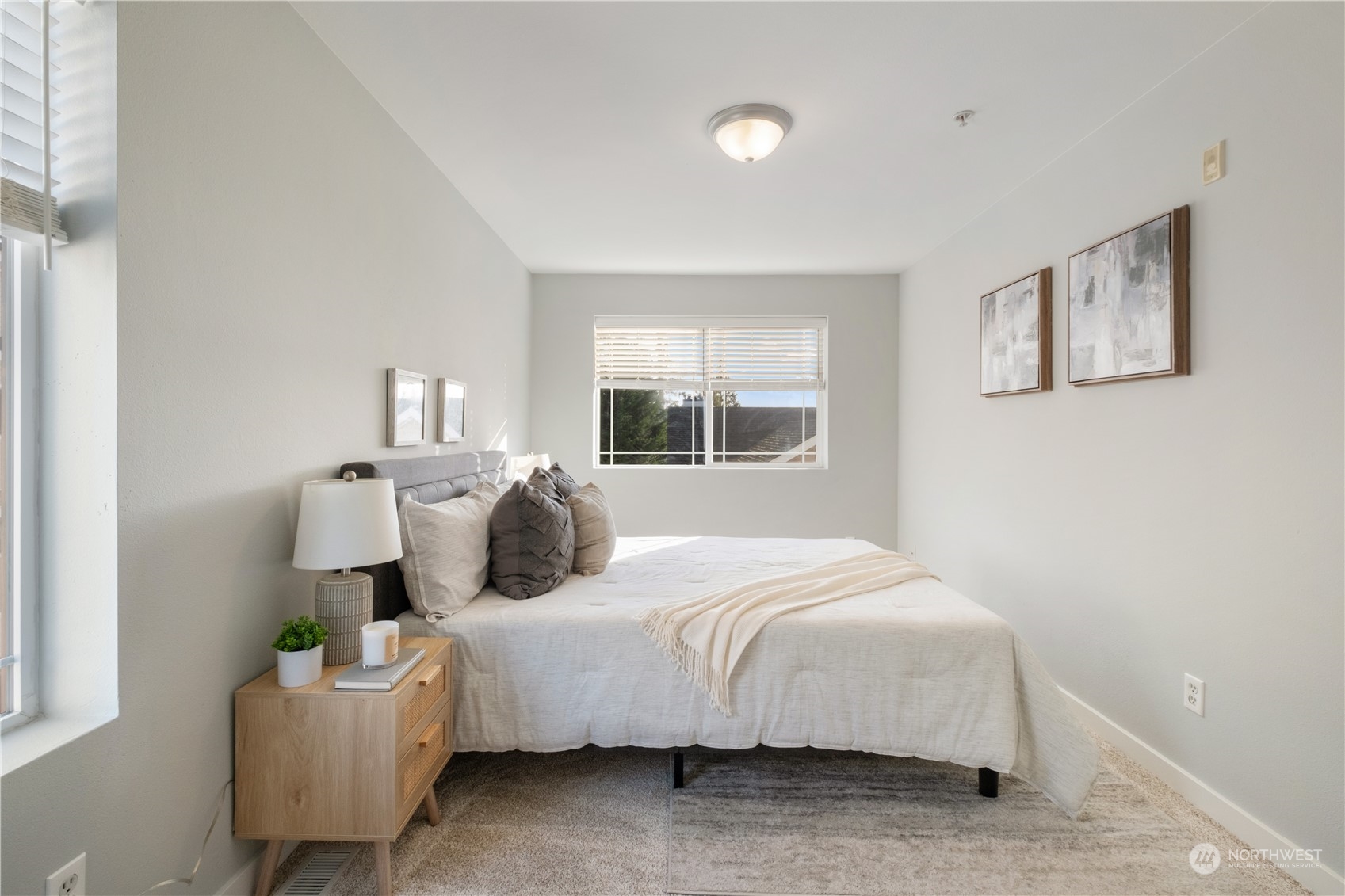 property viewer photo 30