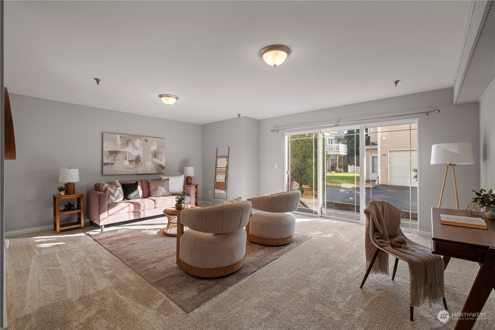 property viewer photo 33