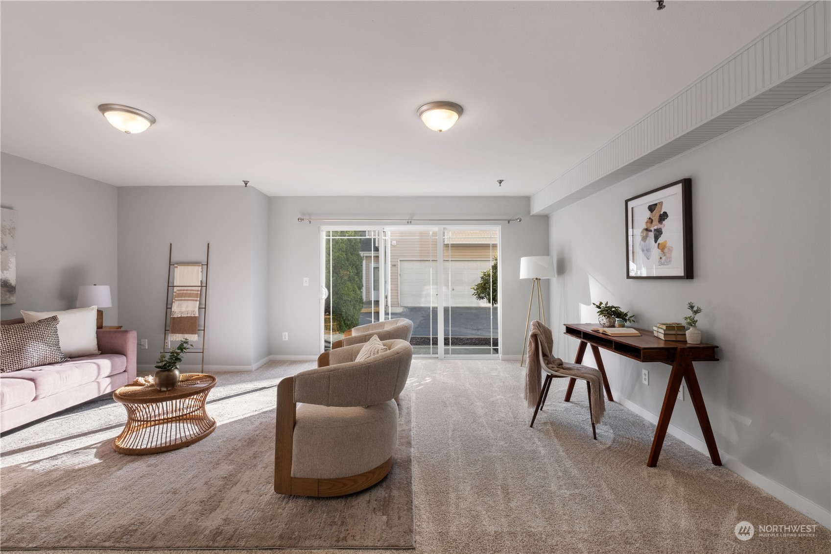 property viewer photo 35