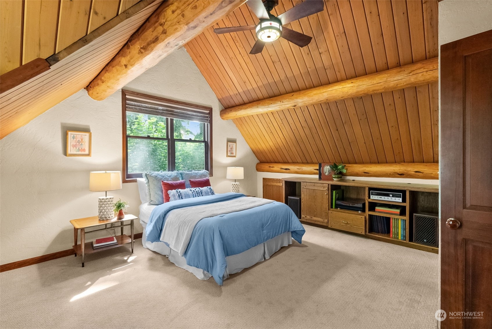property viewer photo 21