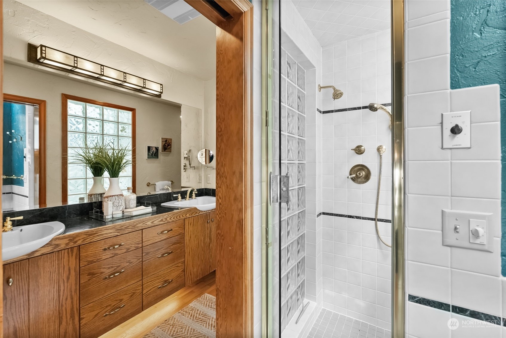 property viewer photo 33