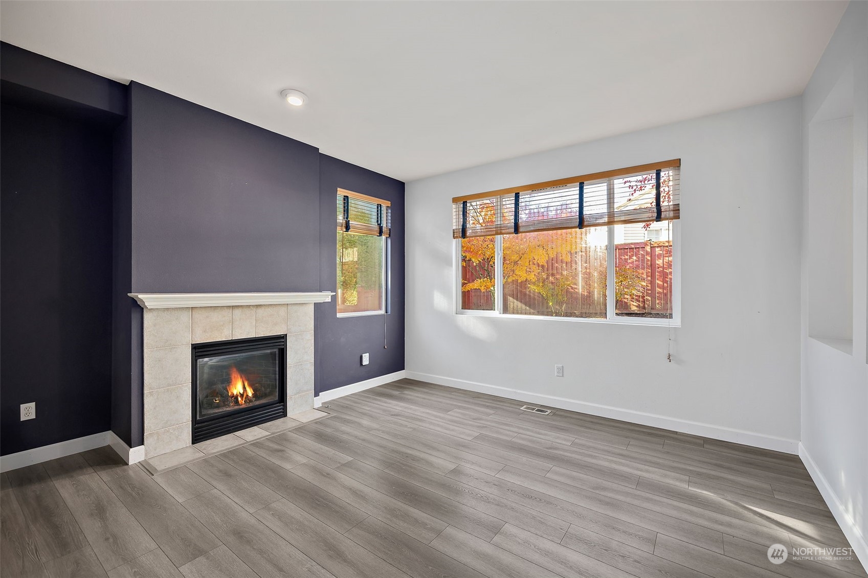 property viewer photo 16