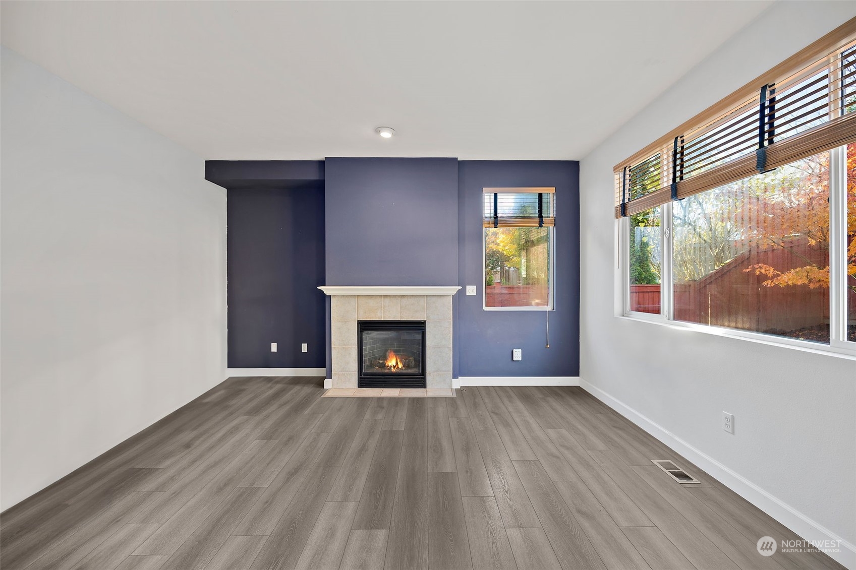 property viewer photo 17