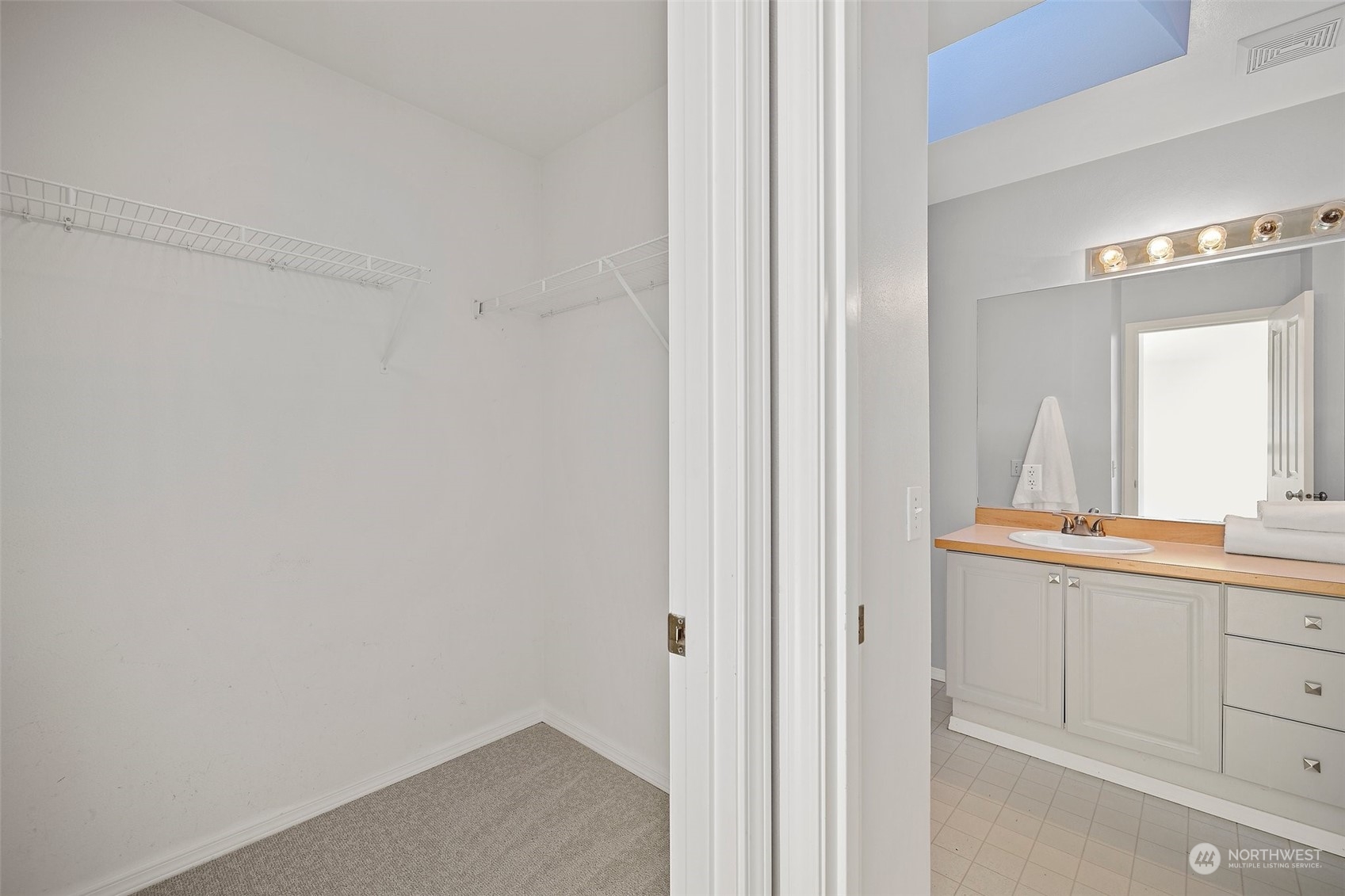 property viewer photo 22