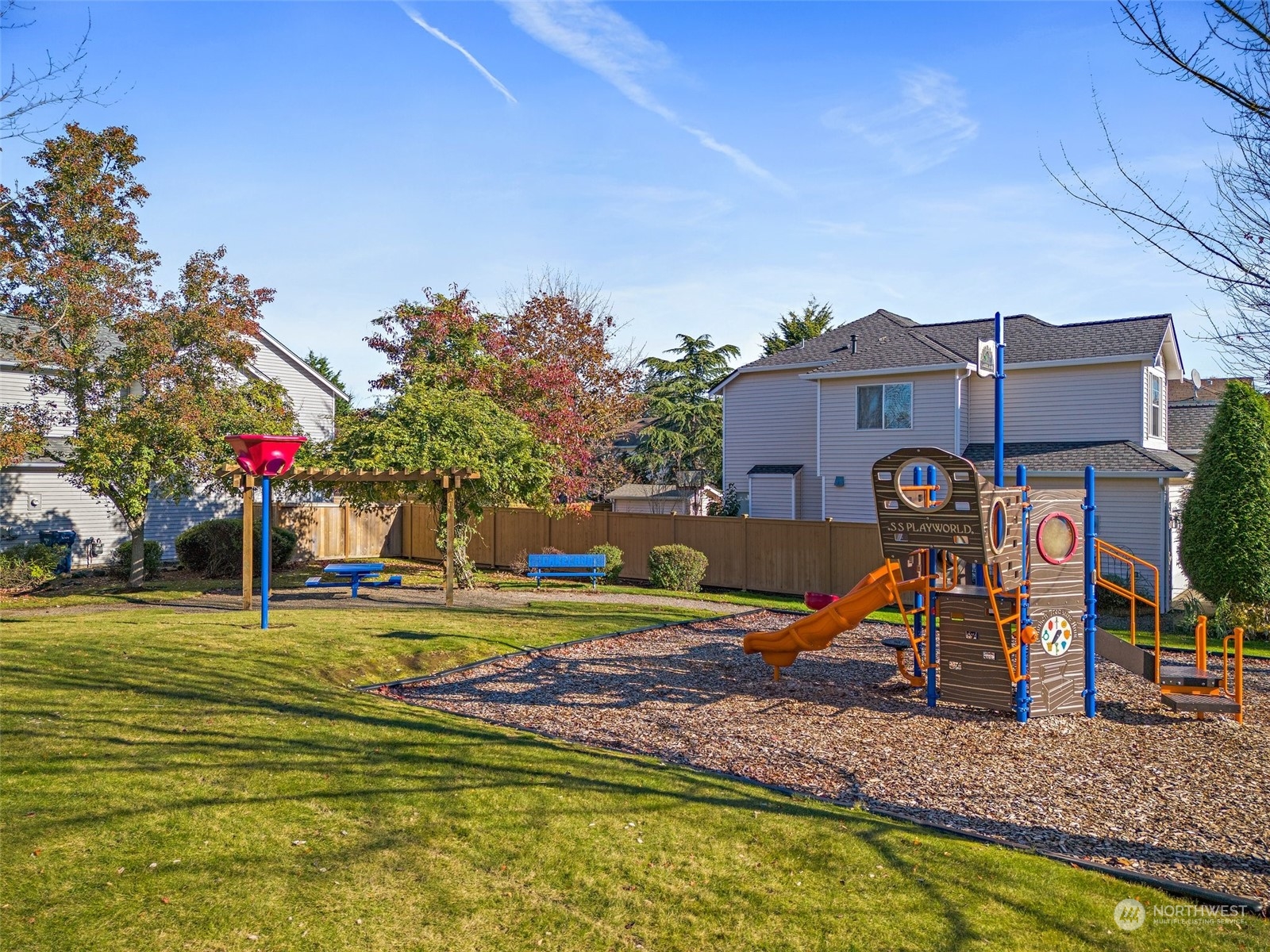 property viewer photo 33