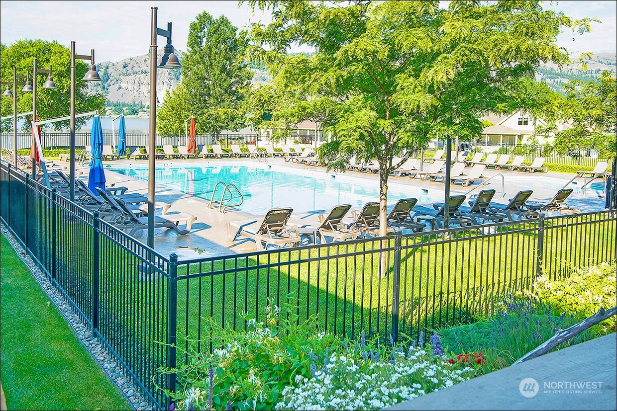 property viewer photo 29
