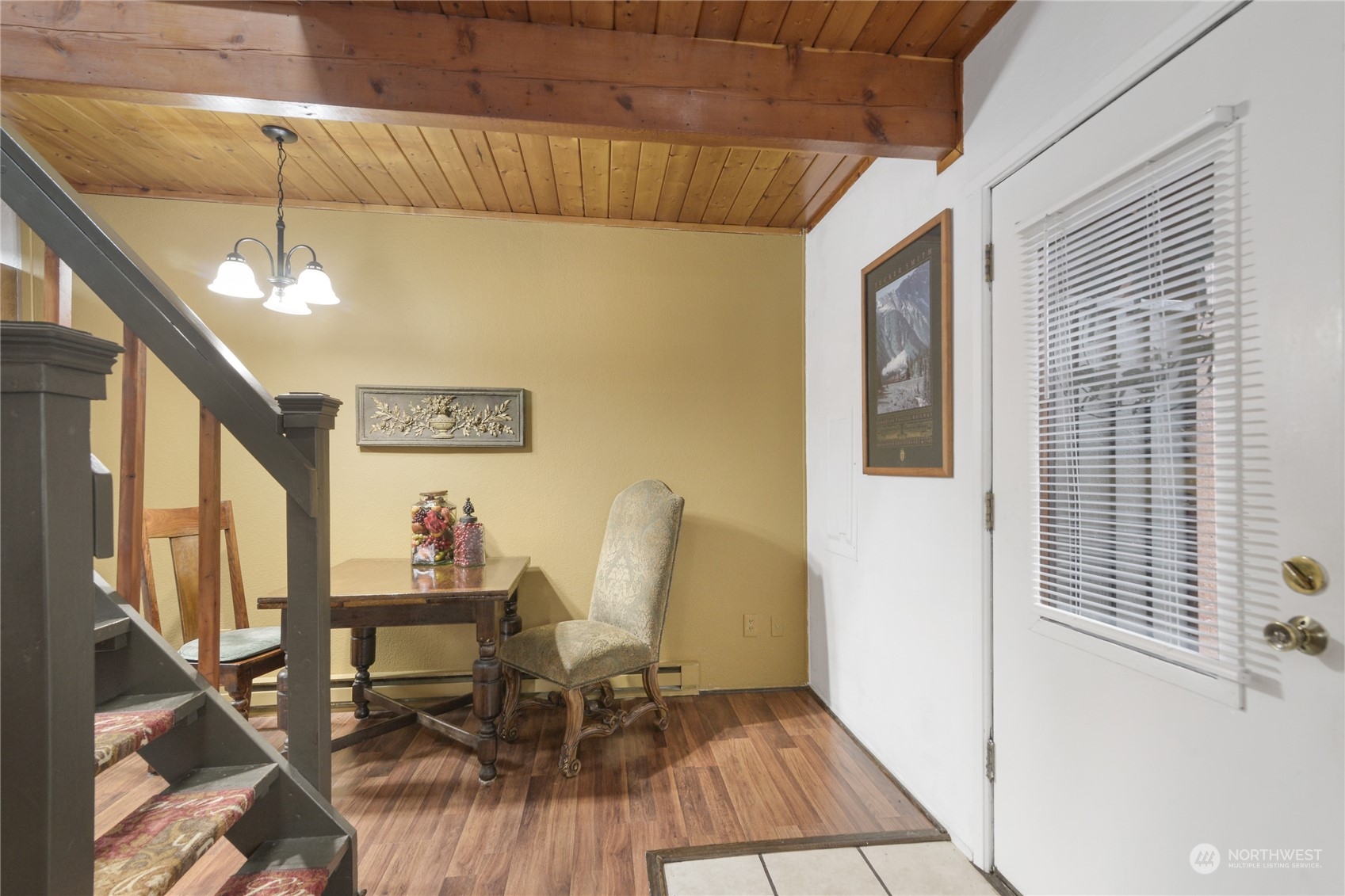 property viewer photo 4