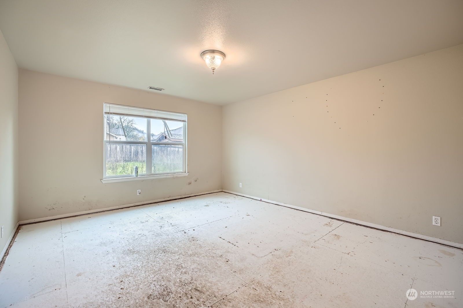 property viewer photo 4