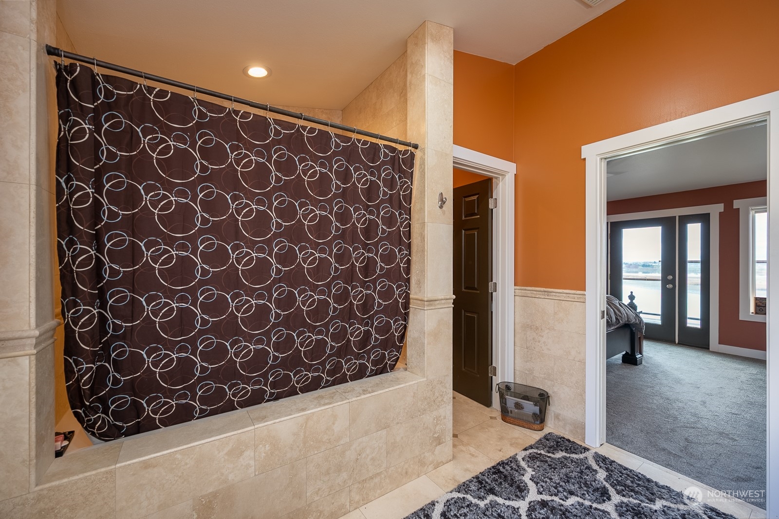 property viewer photo 14