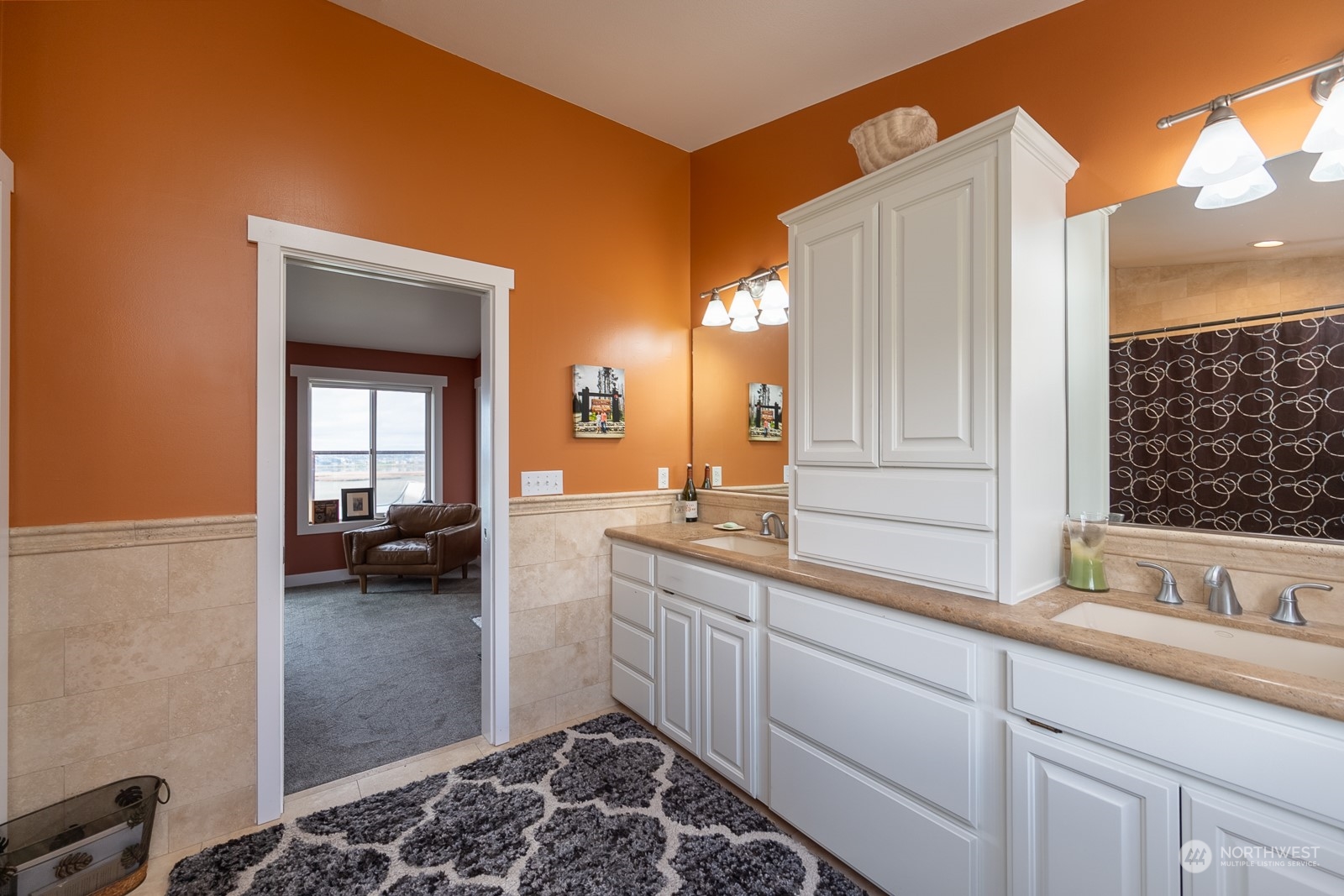 property viewer photo 15
