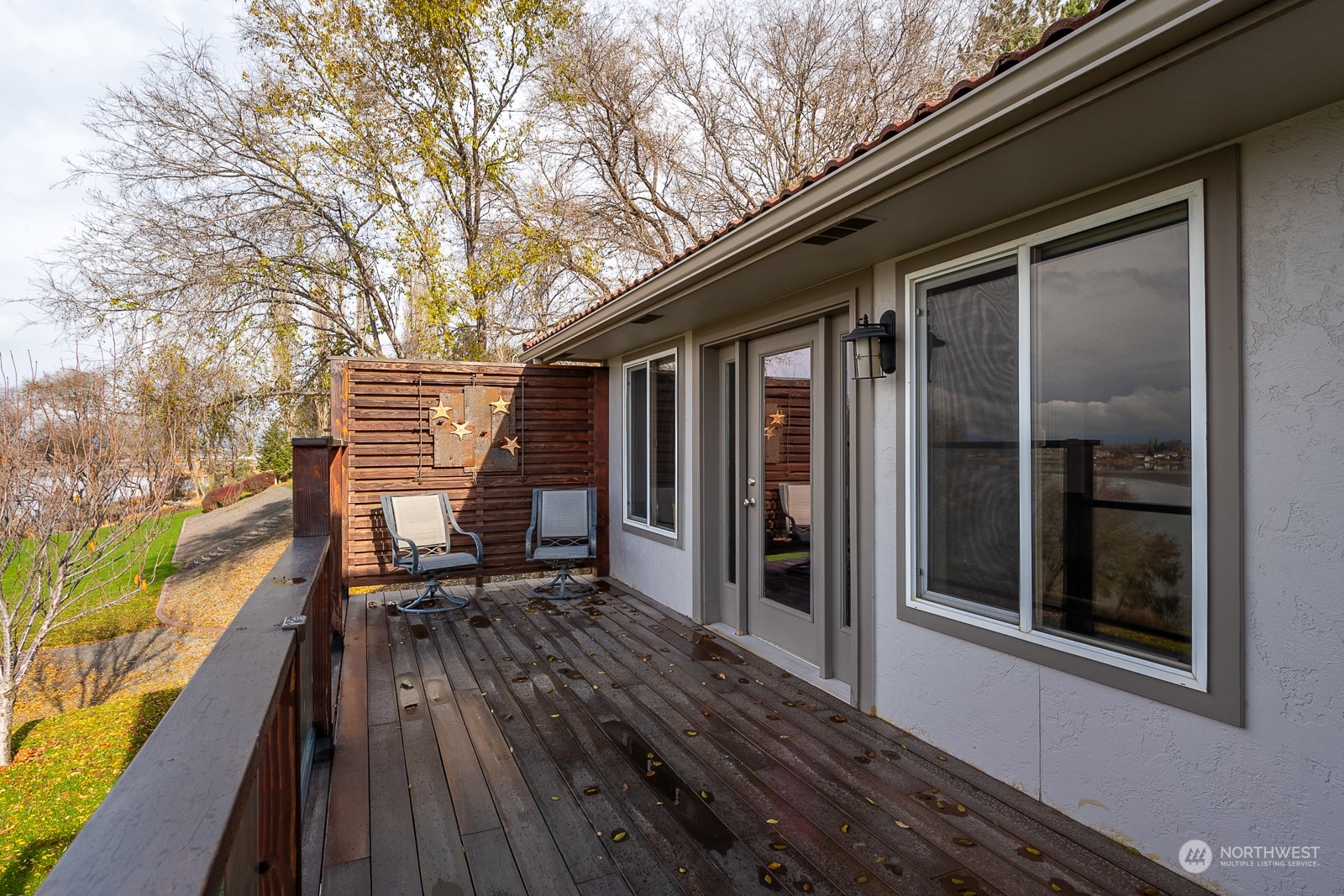 property viewer photo 16