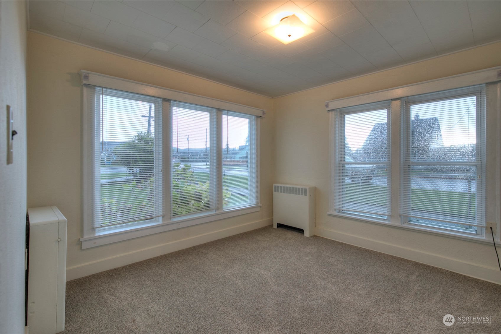 property viewer photo 11