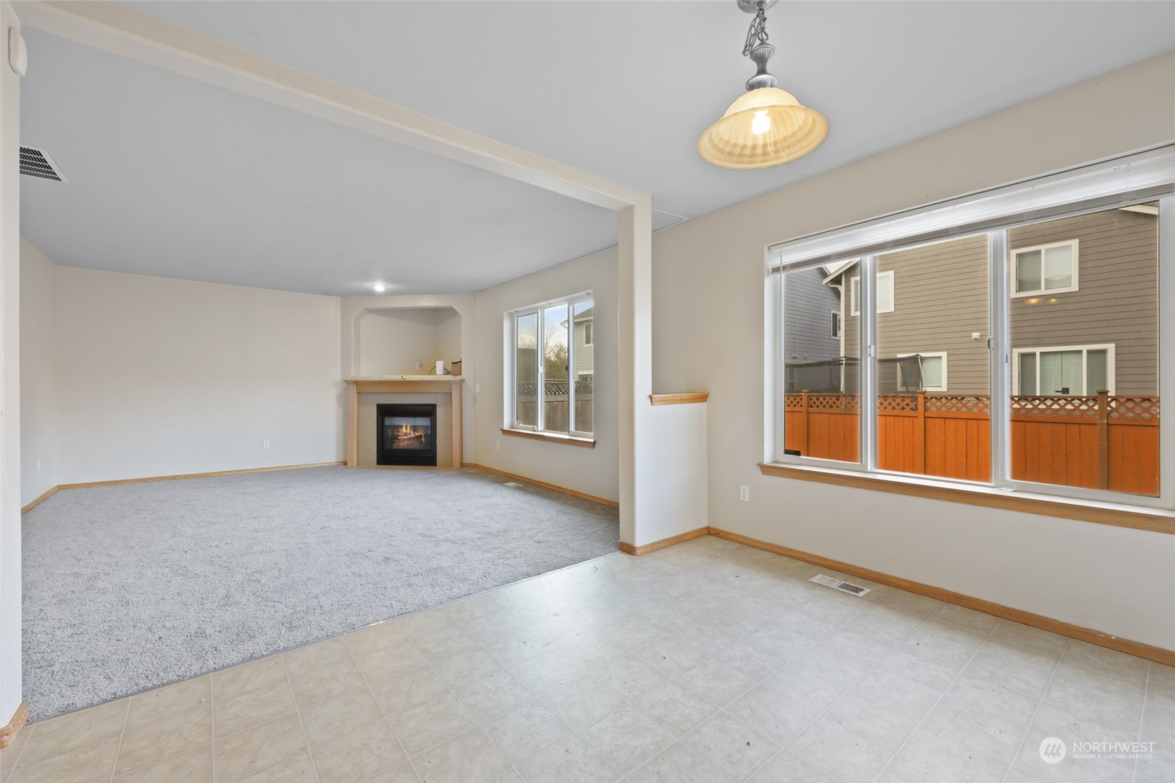 property viewer photo 16