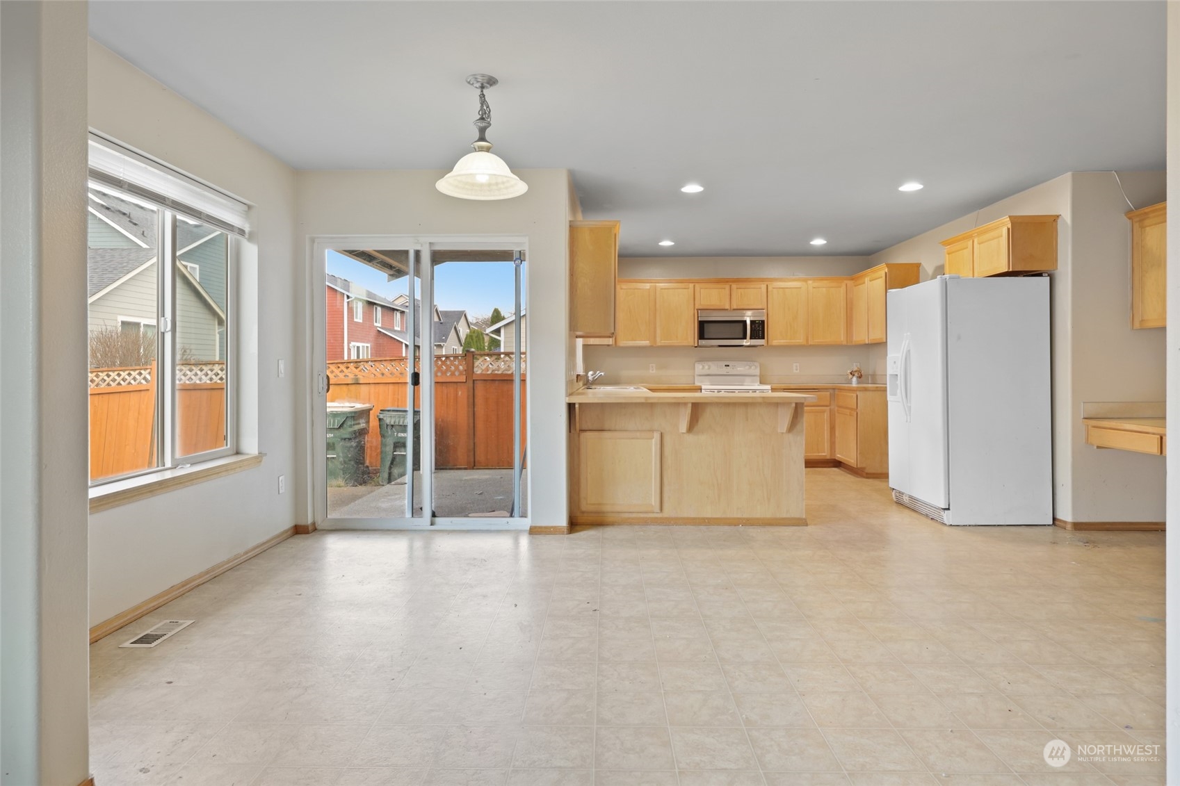 property viewer photo 20