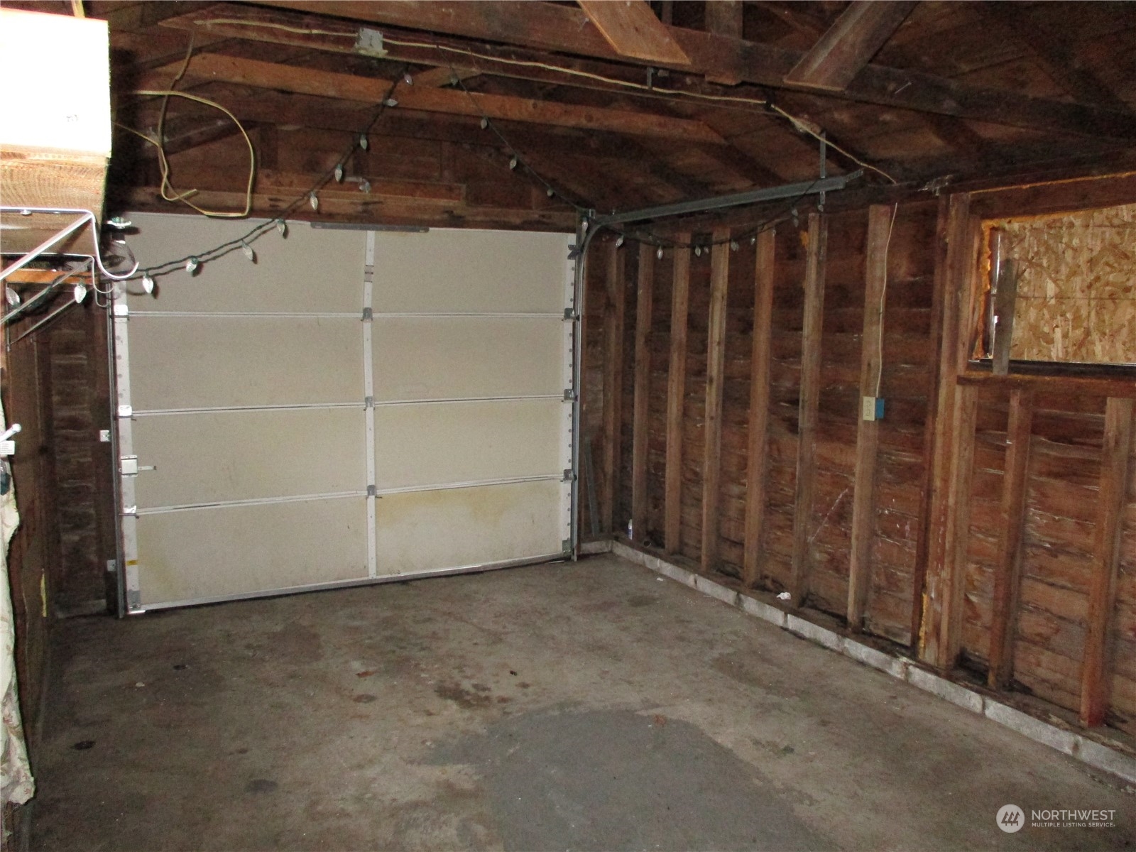 property viewer photo 15