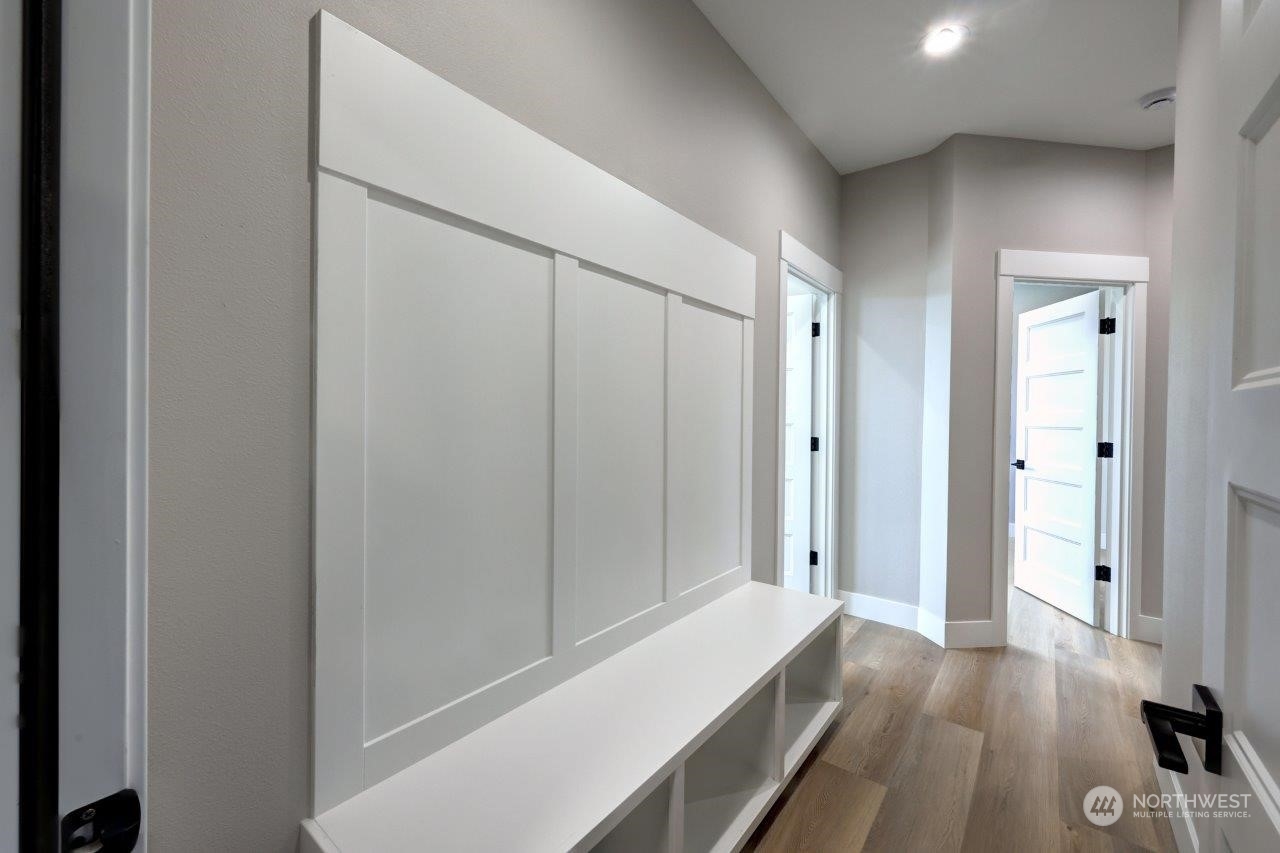 property viewer photo 32