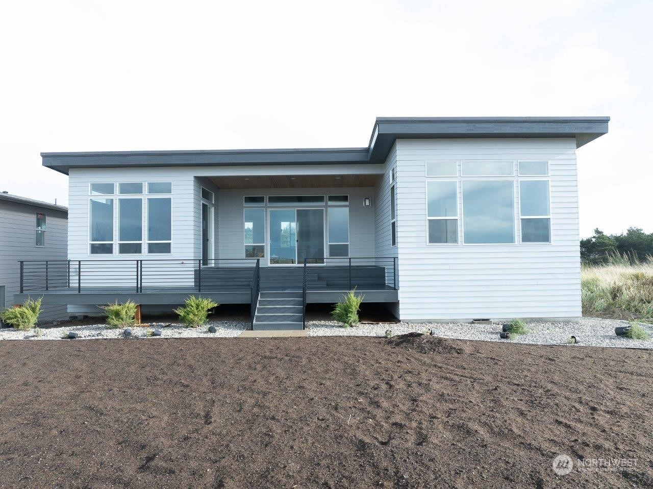 property viewer photo 5
