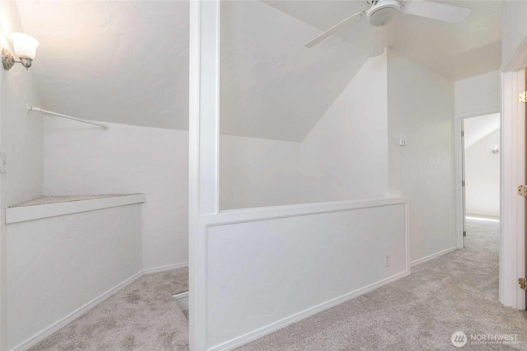 property viewer photo 33