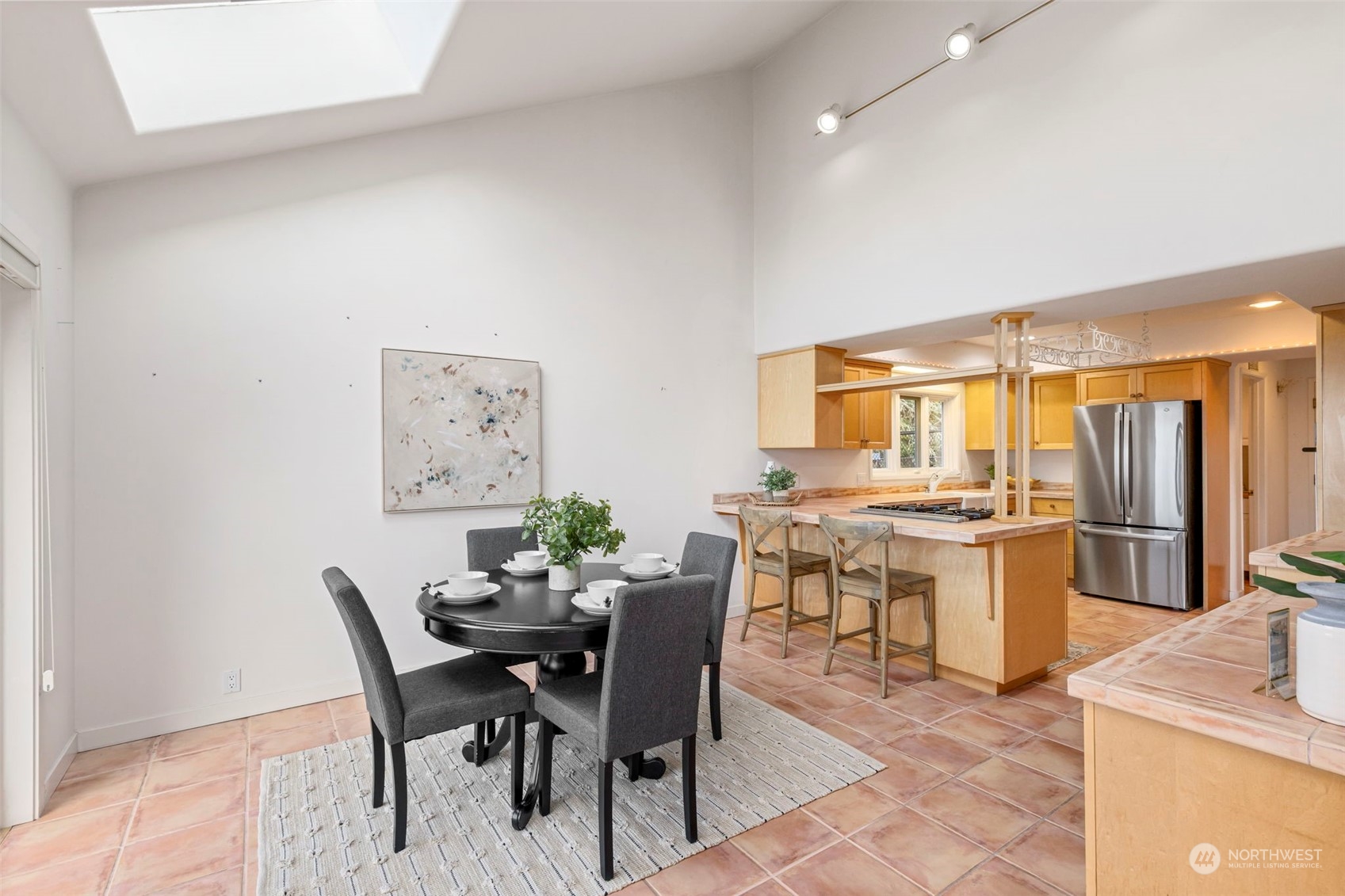 property viewer photo 15