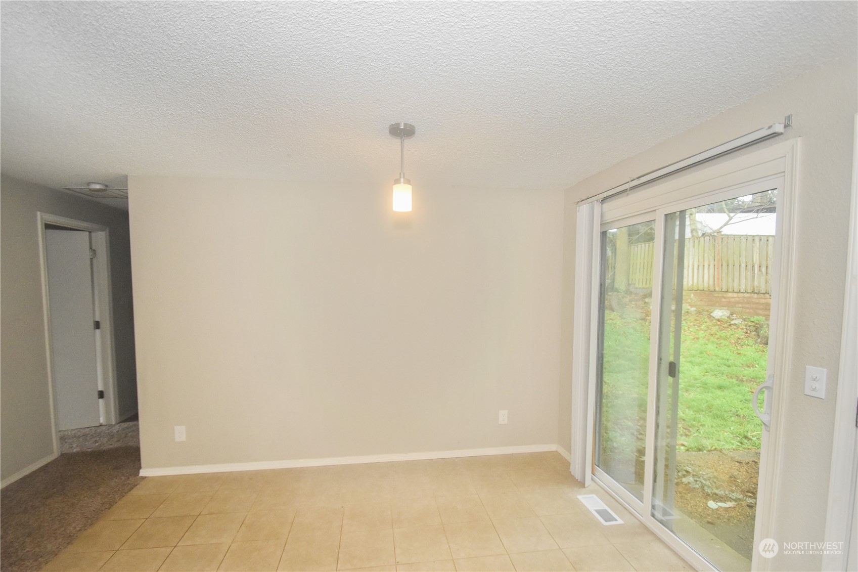 property viewer photo 4