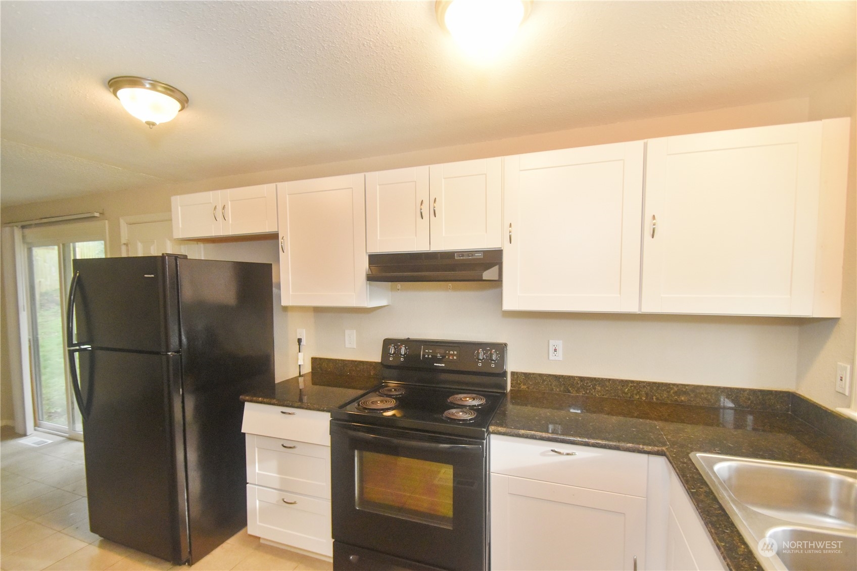 property viewer photo 5