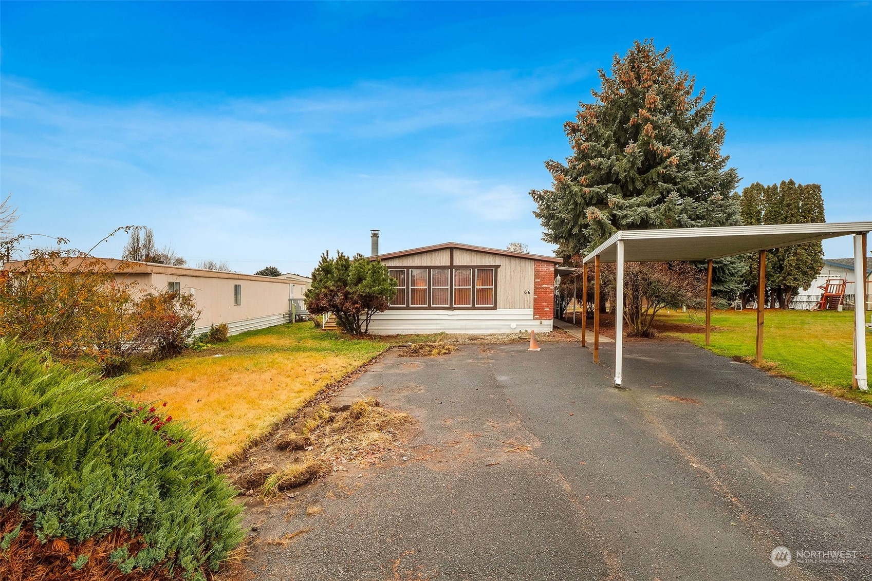 property viewer photo 1