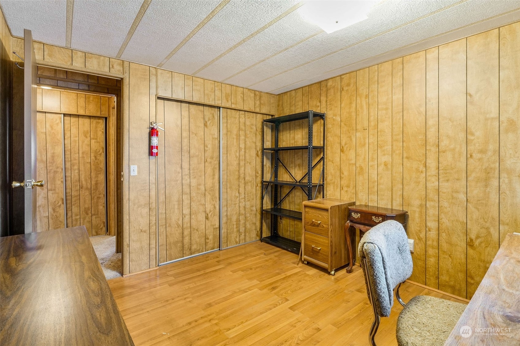 property viewer photo 23