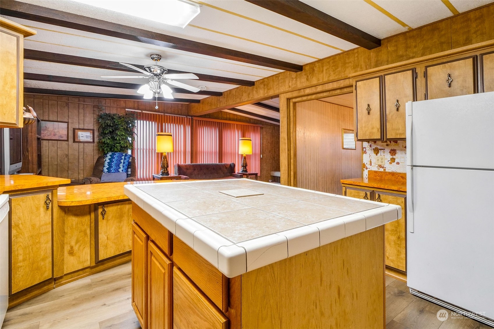 property viewer photo 6