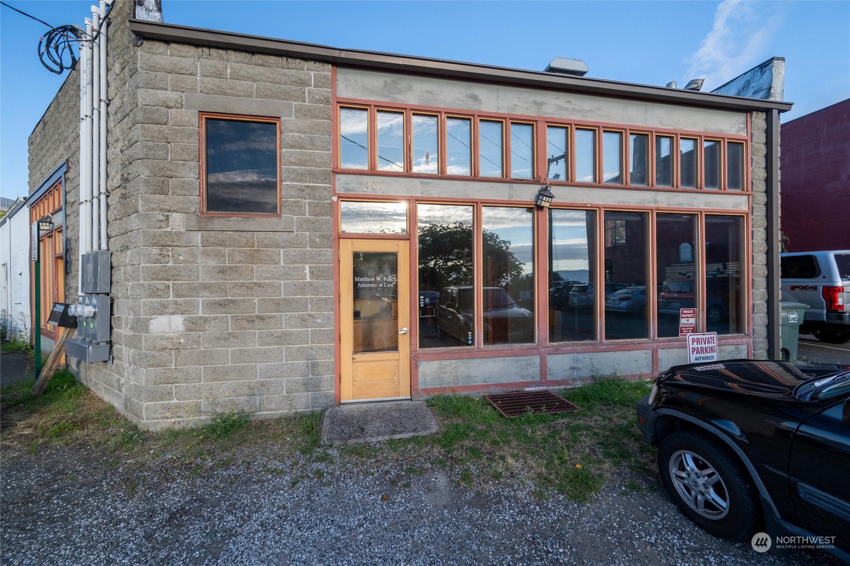 main property photo 24